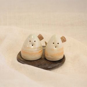 Salero y Pimentero ceramica  Sal y y Sol con plato